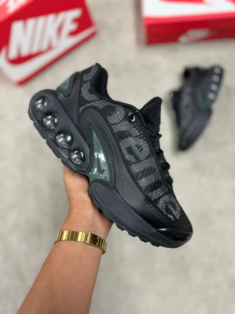 Zapatilla Nike Dn Supreme