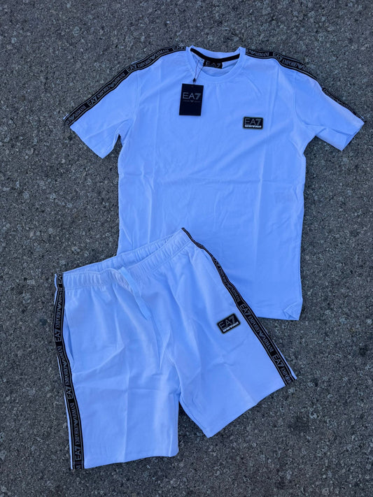 Conjunto Emporio Armani EA7