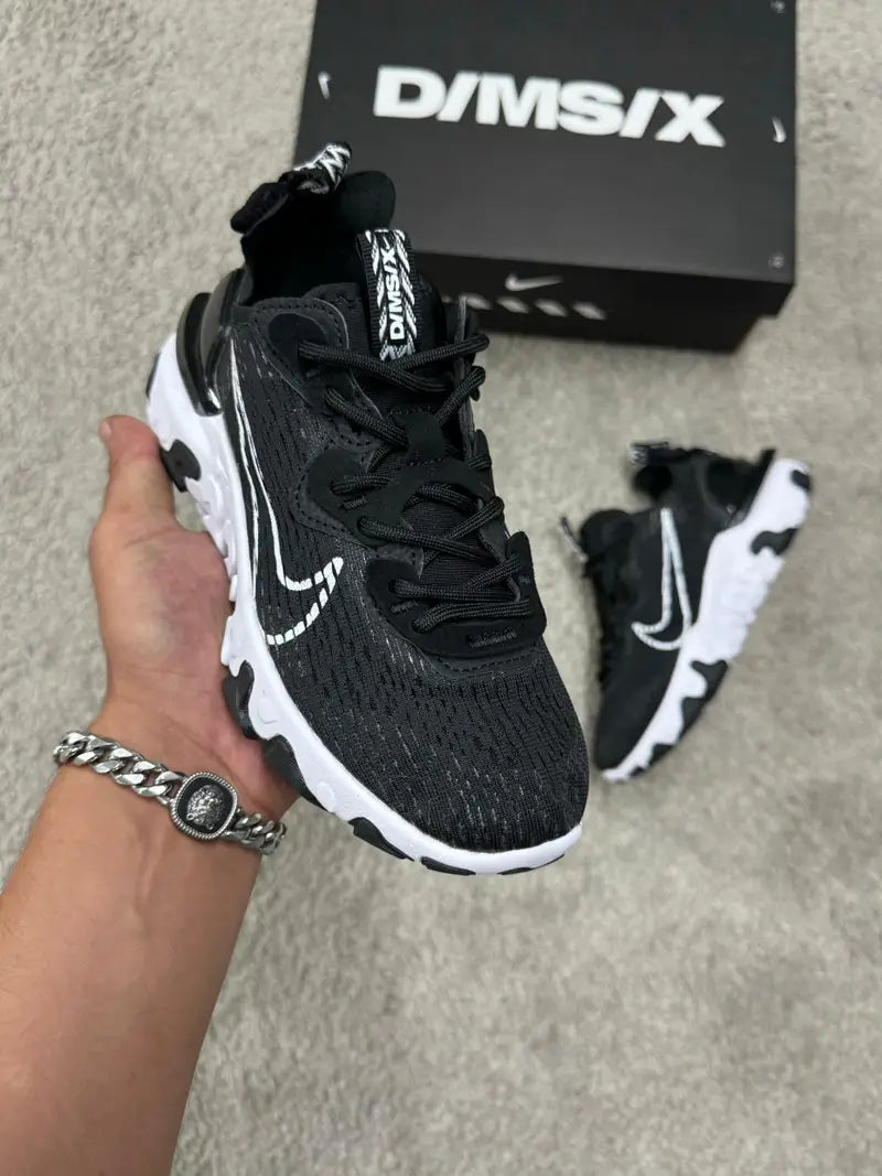 Zapatilla Nike React