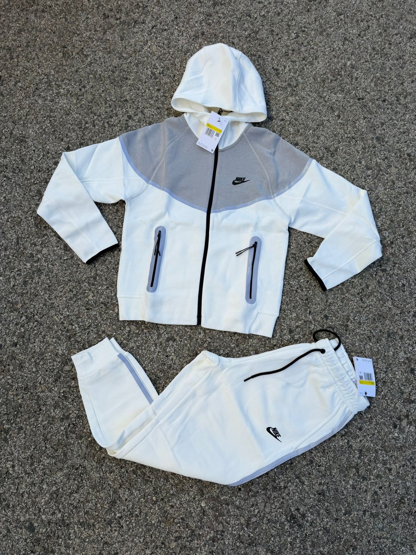 Chandal Nike Tech 2026