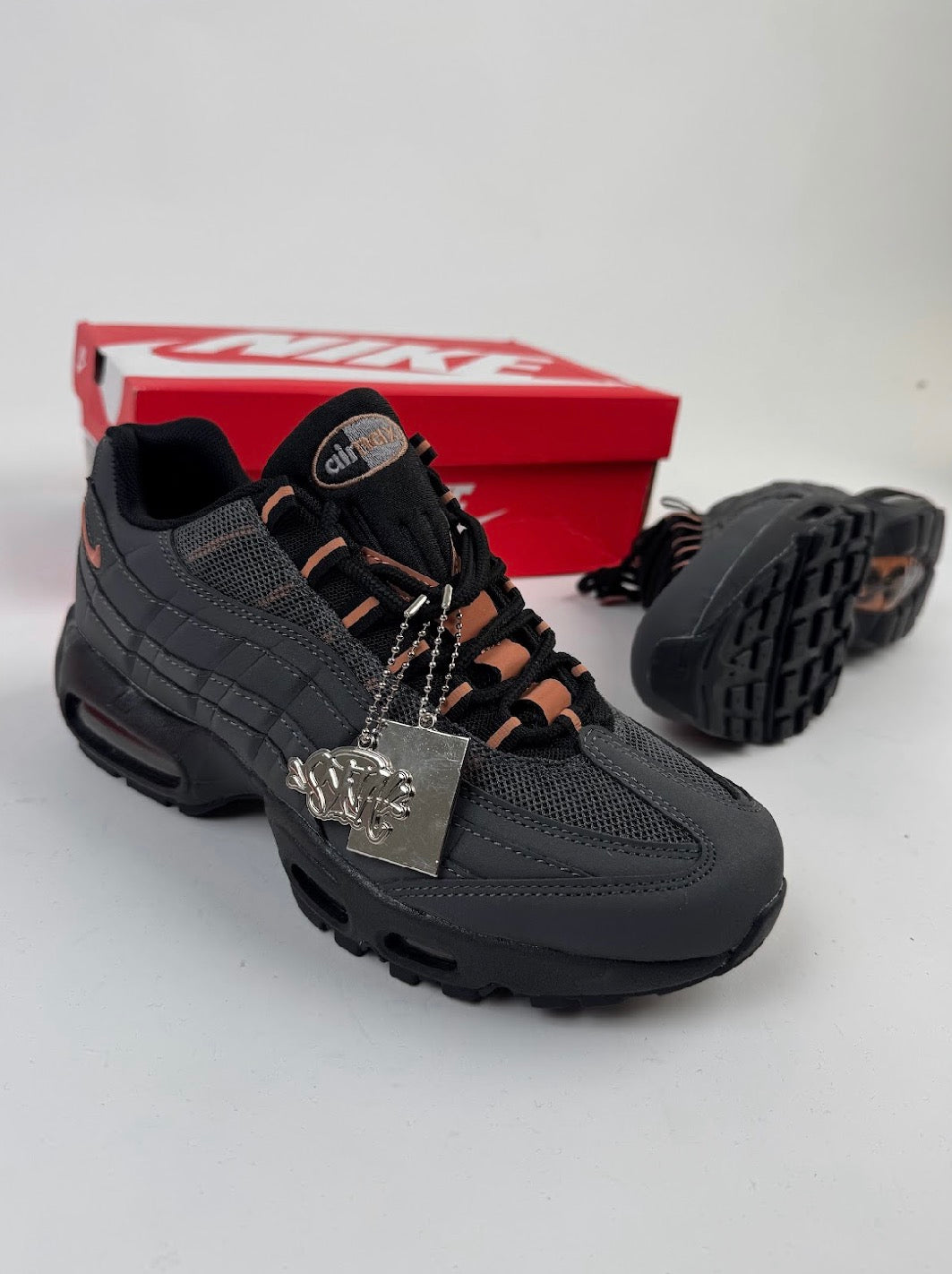 Zapatilla Nike Air Max 95 Syna