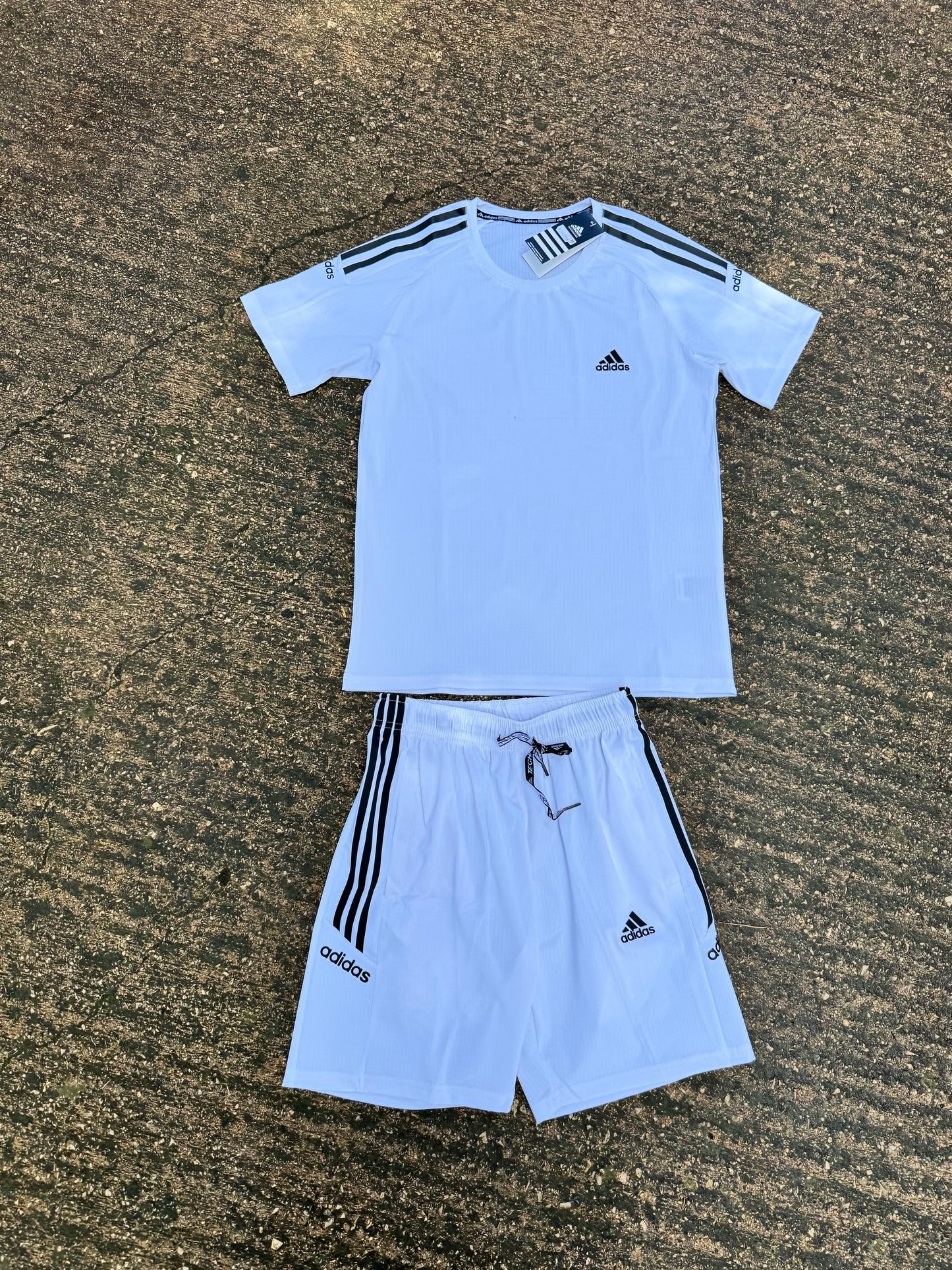Conjunto Adidas