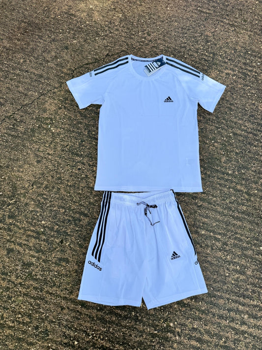 Conjunto Adidas