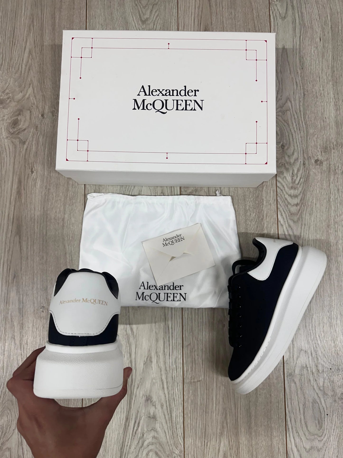 Zapatilla Alexander Mcqueen