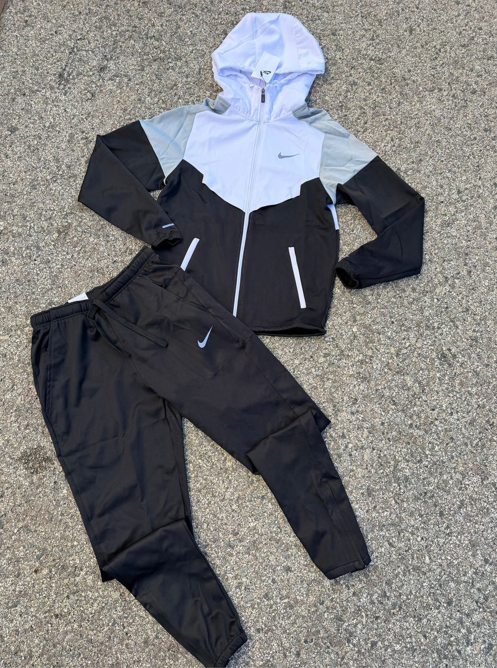 Chandal Nike Miler 2026