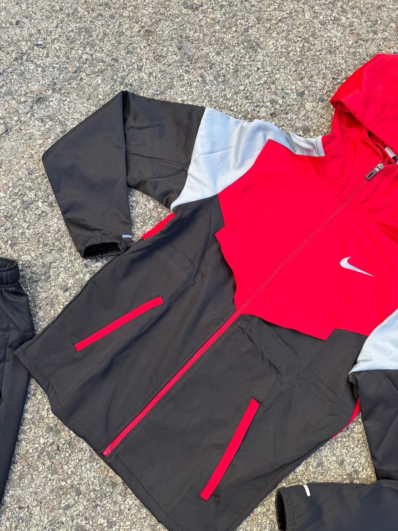 Chandal Nike Miler 2026