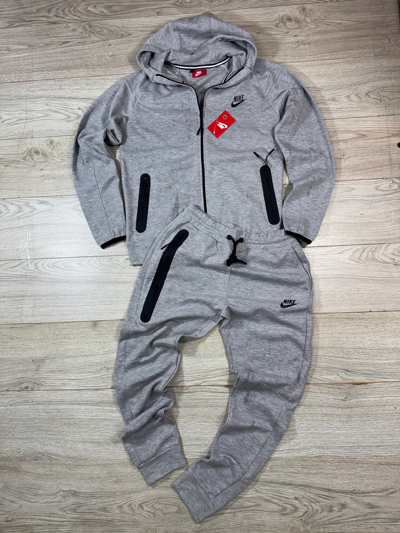 Chandal Nike Tech