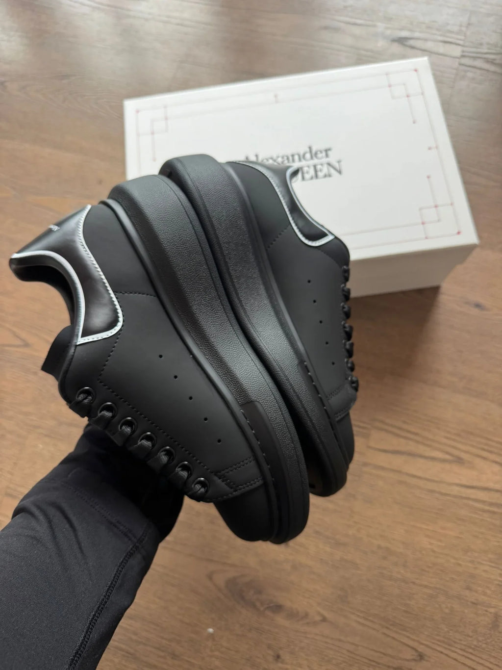 Zapatilla Alexander Mcqueen