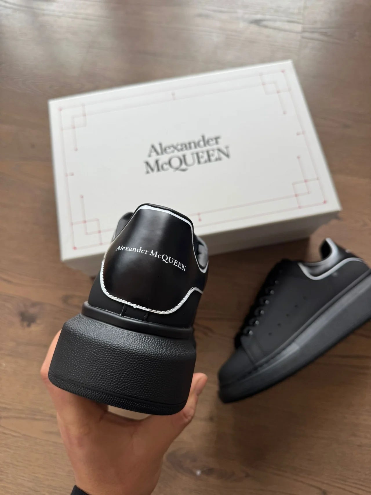 Zapatilla Alexander Mcqueen