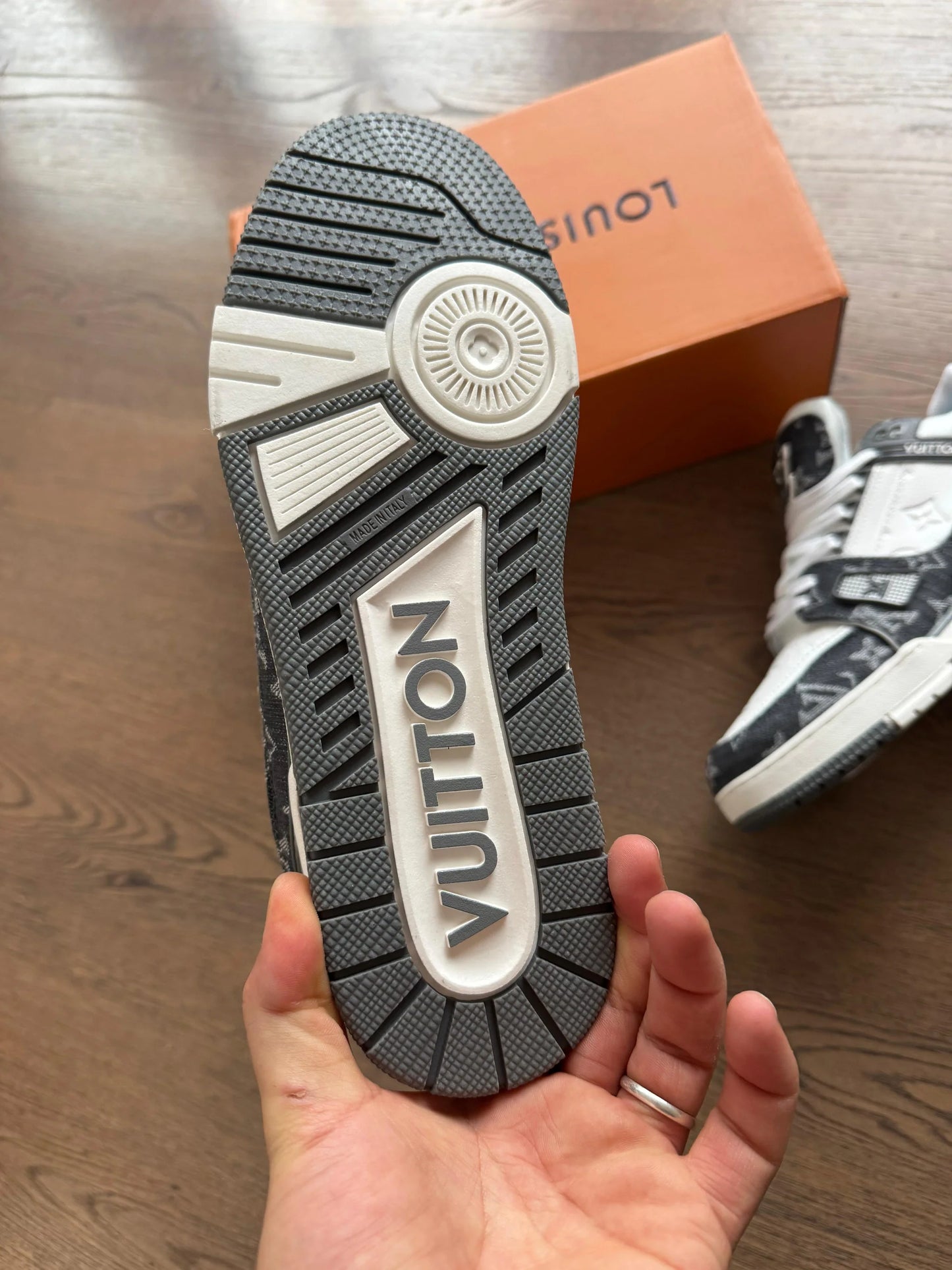 Zapatilla Louis Vuitton Trainer