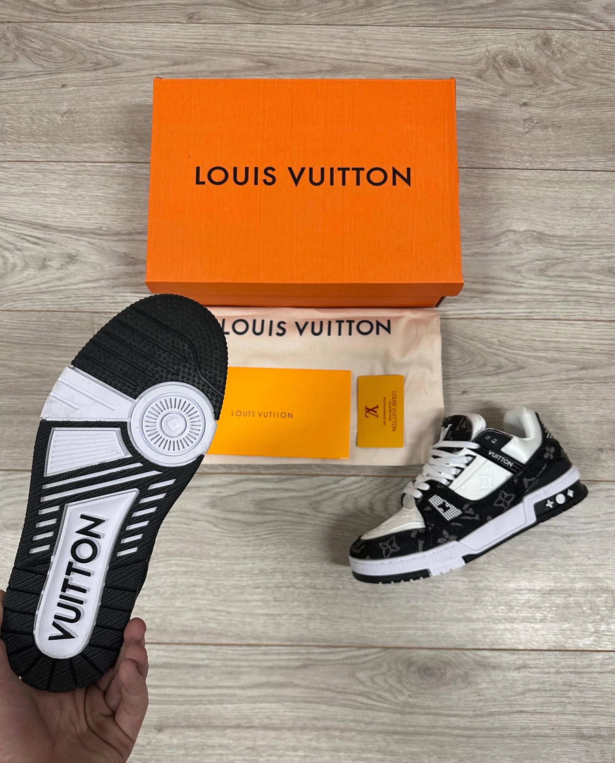Zapatilla Louis Vuitton Trainer