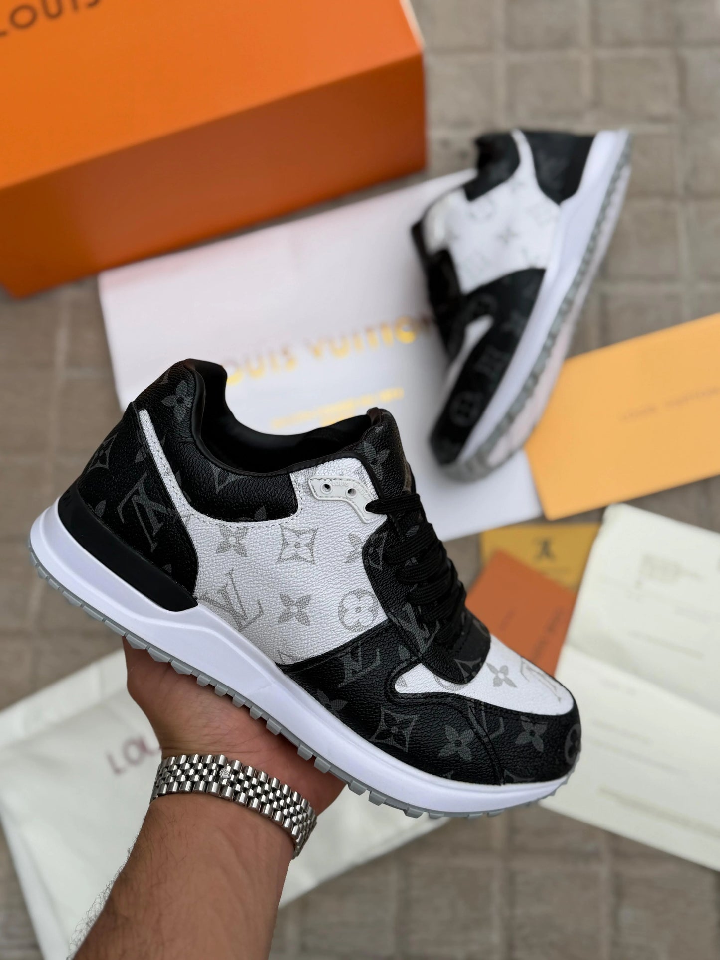 Zapatilla Louis Vuitton Run Away