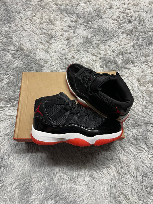 Zapatilla Jordan Retro 11