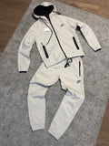 Chandal Nike Tech