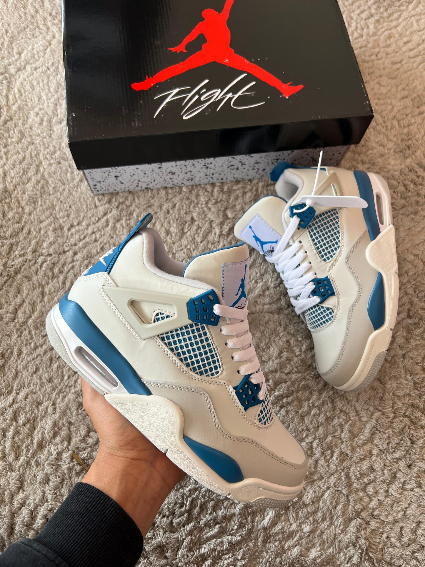 Zapatilla Jordan Retro 4