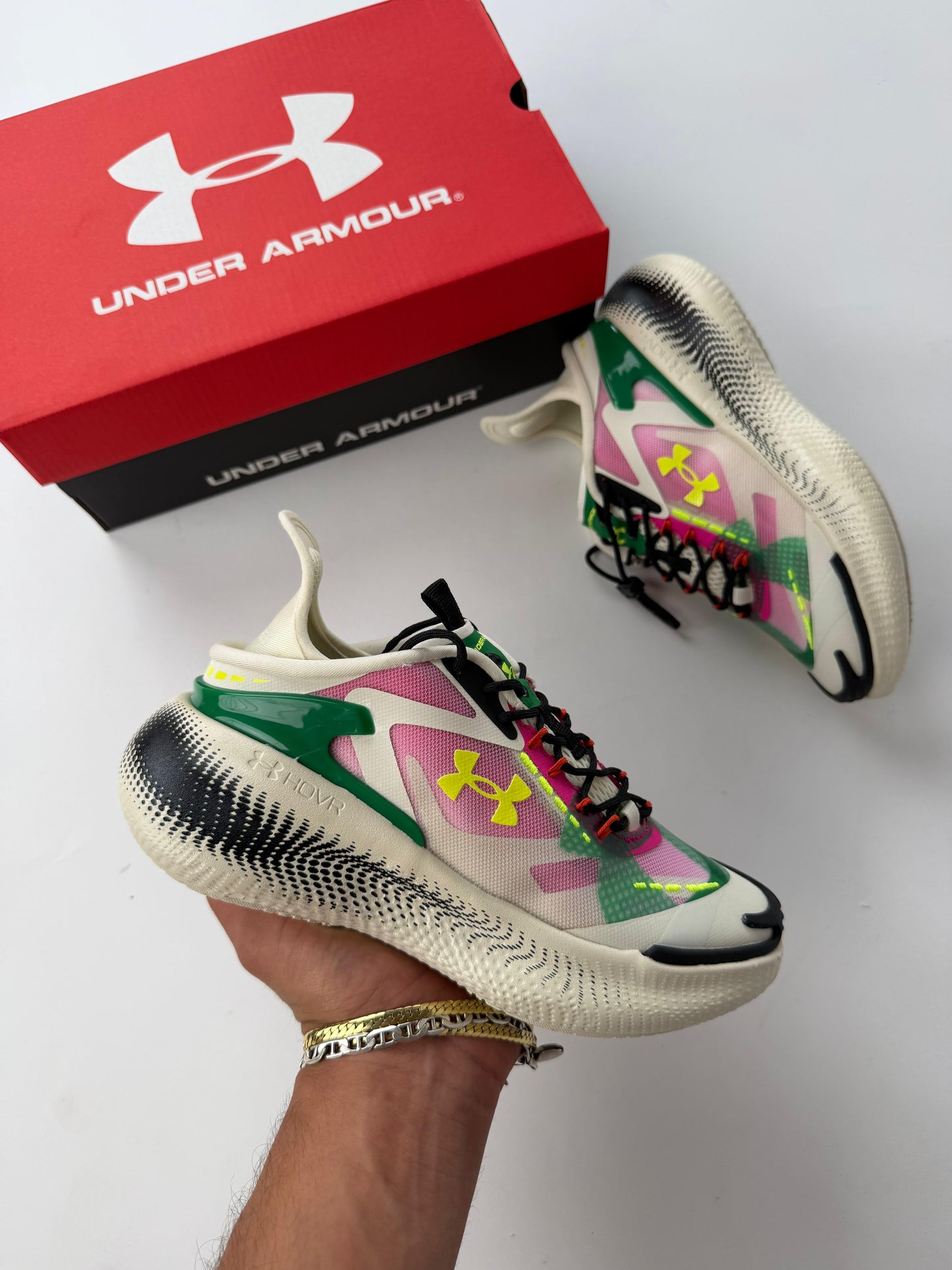 Zapatilla Under Armour 2026