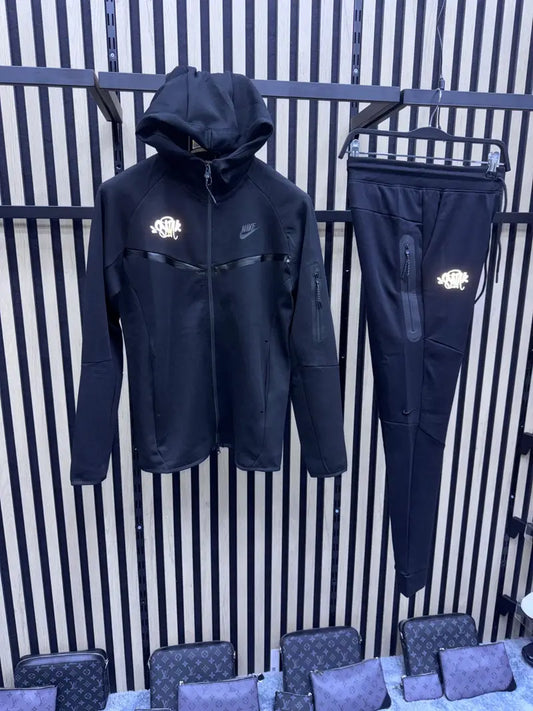 Chandal Nike Tech