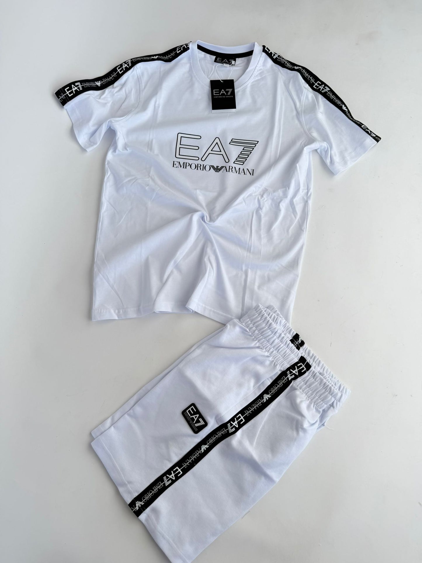Conjunto Emporio Armani EA7 2026