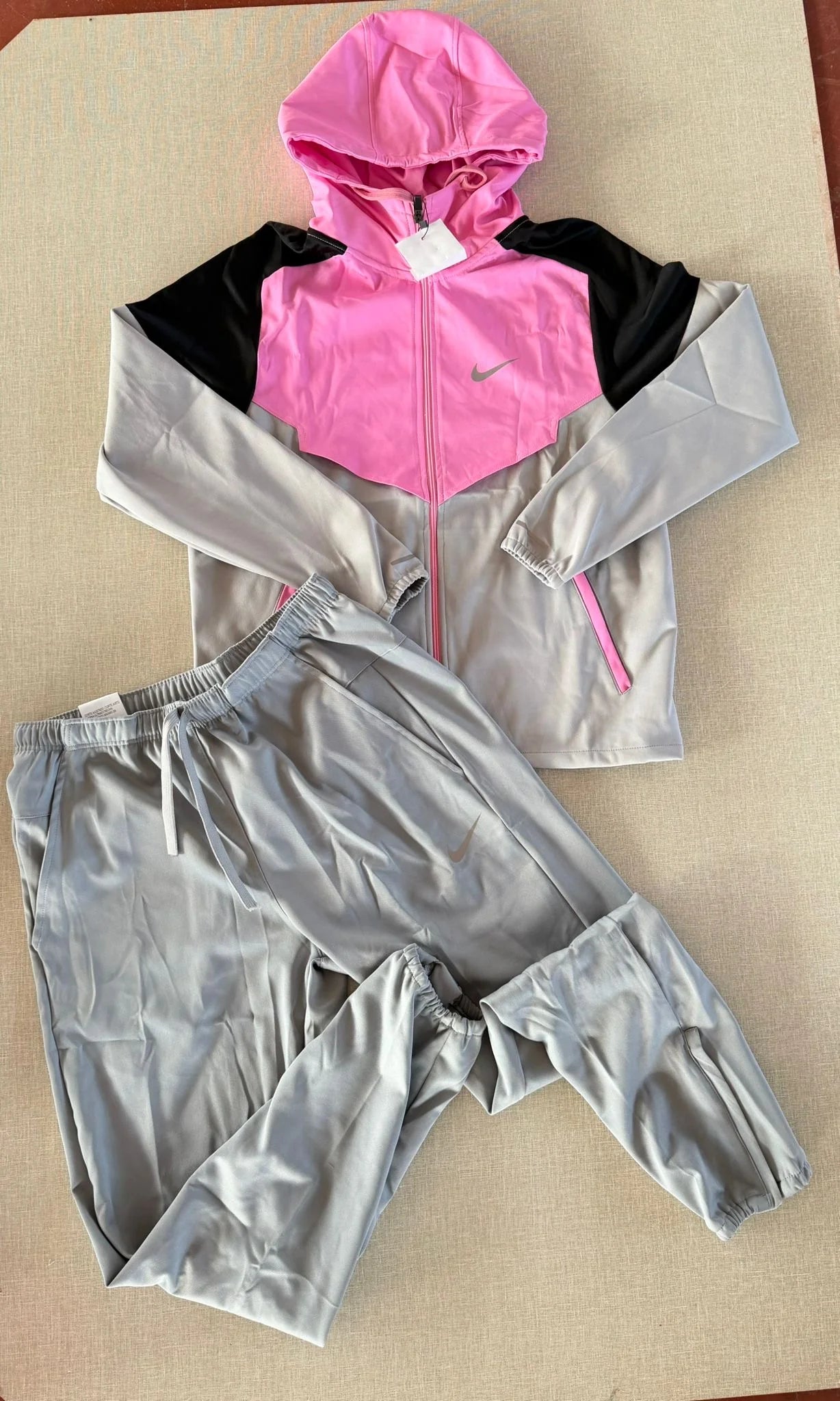 Chandal Nike Miler 2026