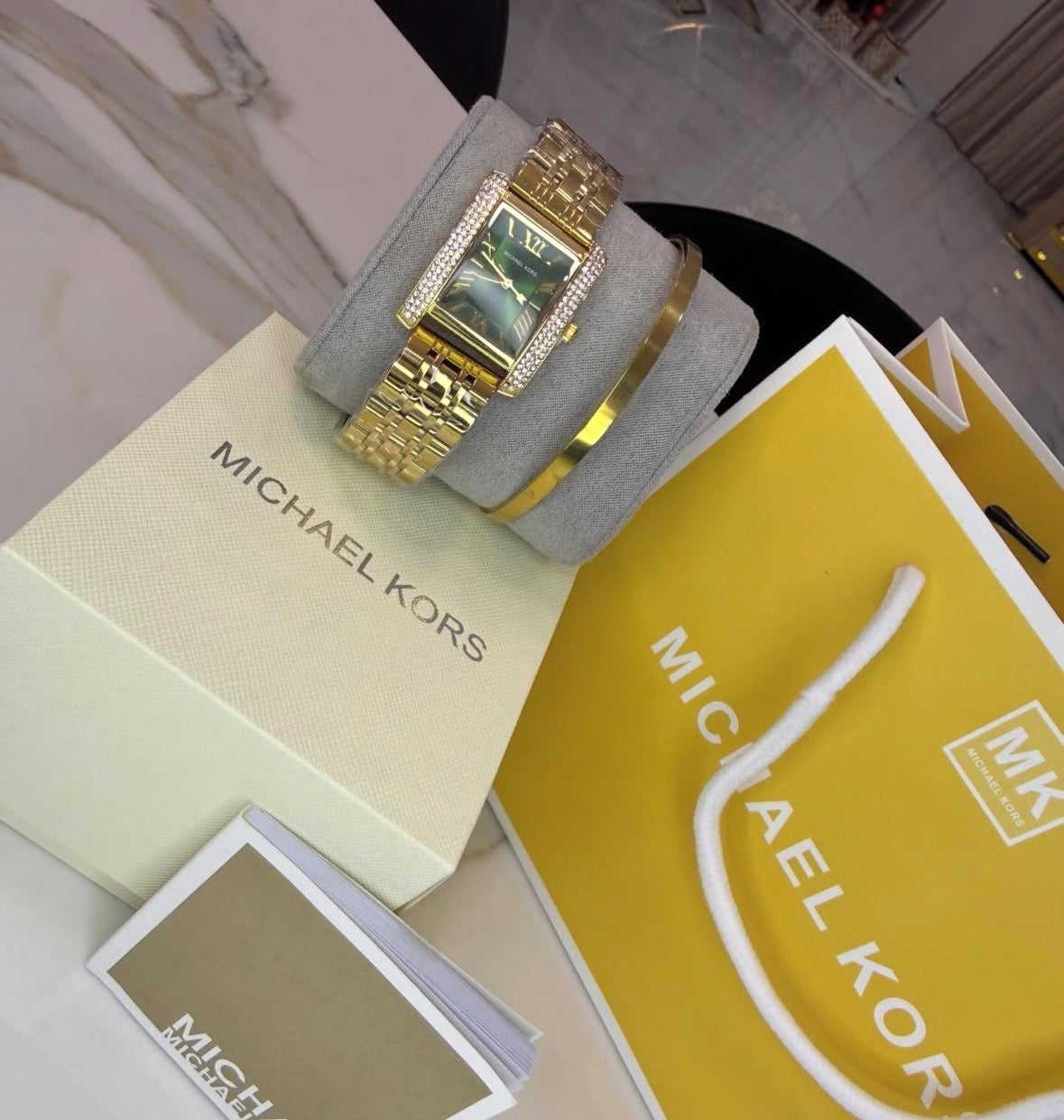 MK Mujer Con Caja Original Y Pulsera De Regalo