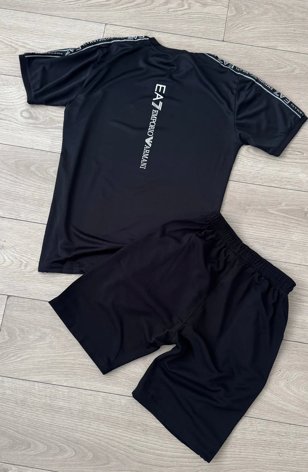 Conjunto Emporio Armani Ea7