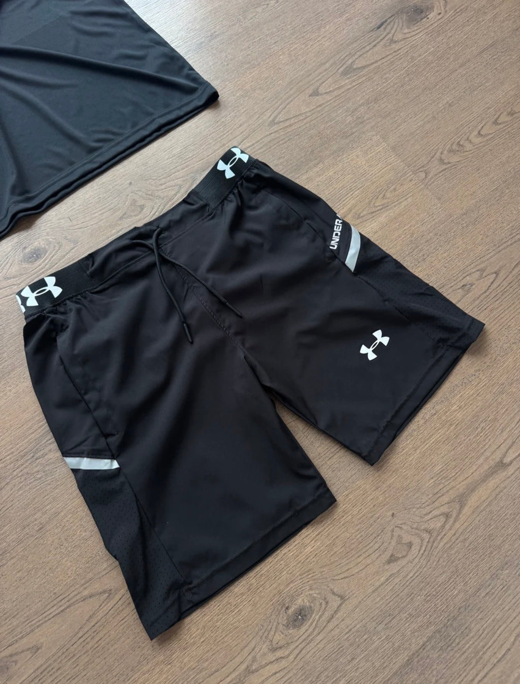Conjunto Under Armour 2026