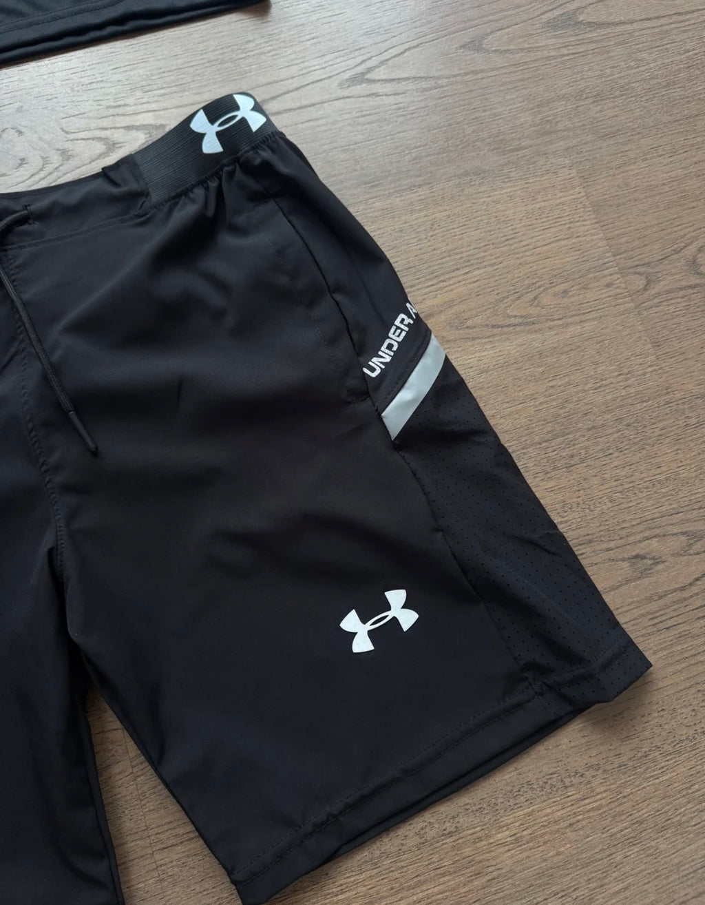 Conjunto Under Armour 2026