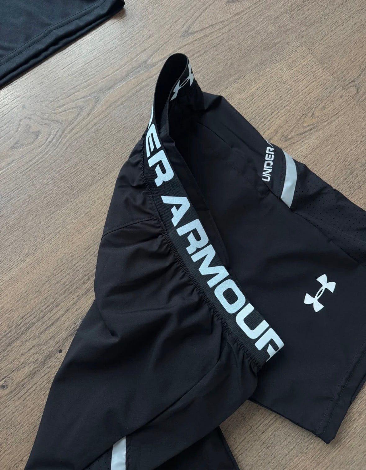 Conjunto Under Armour 2026
