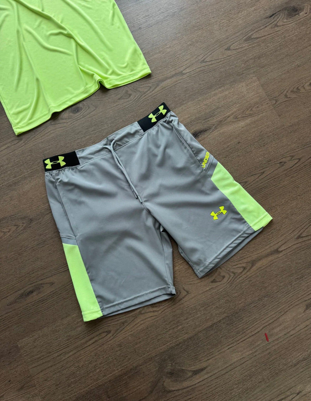Conjunto Under Armour 2026