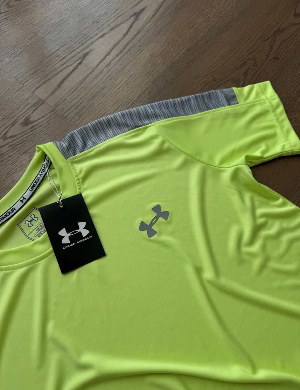 Conjunto Under Armour 2026