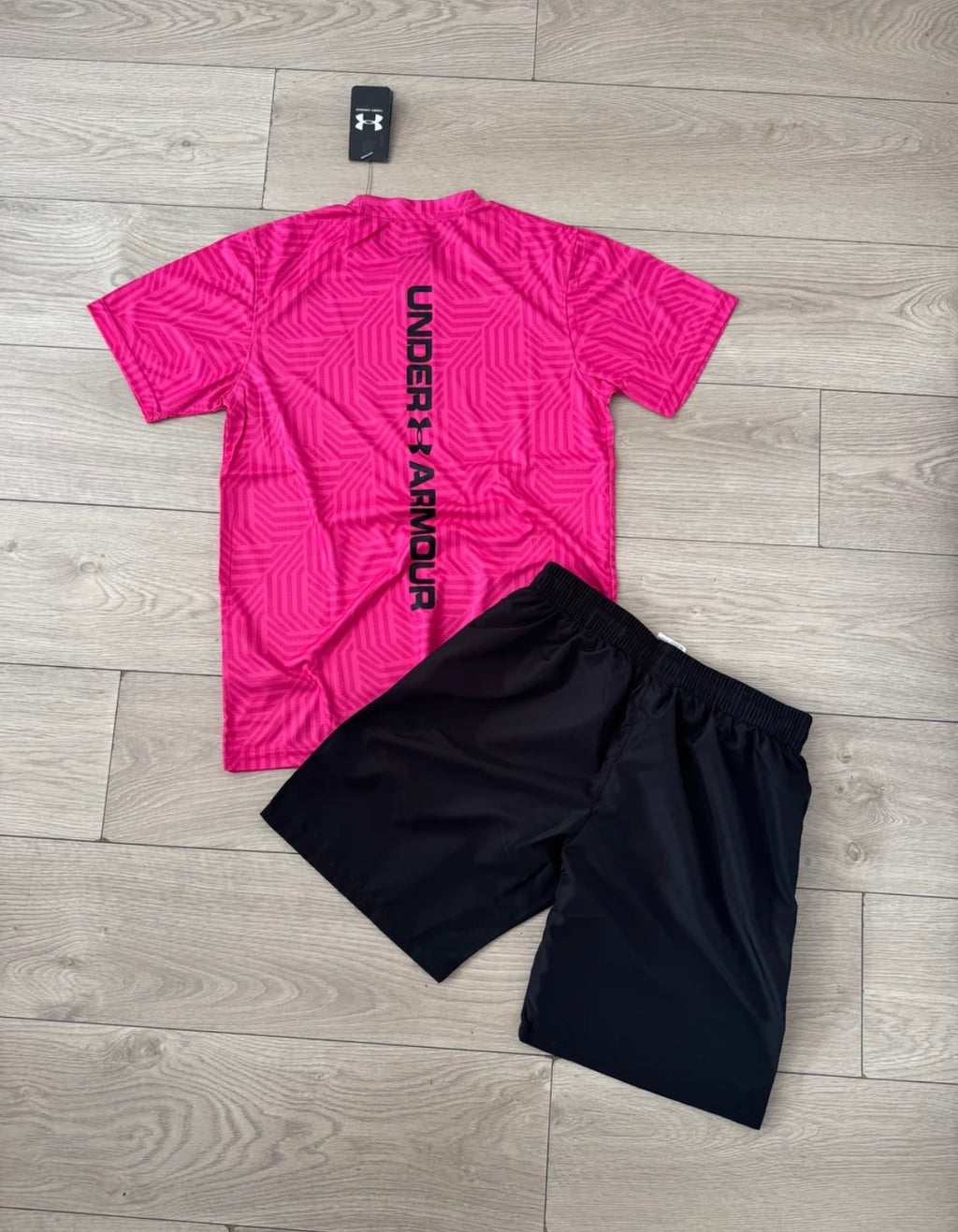 Conjunto Under Armour 2026
