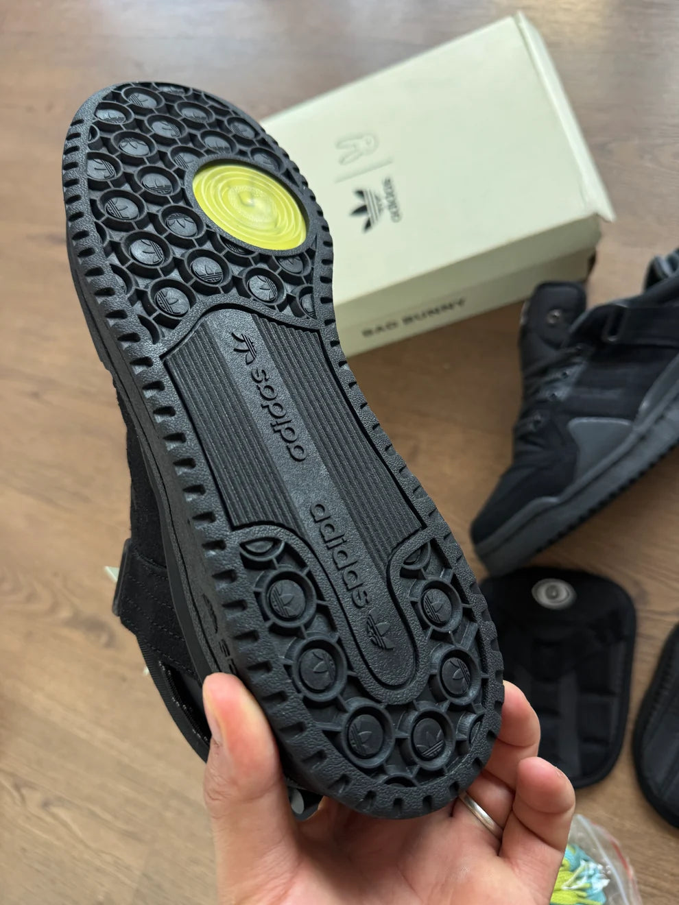 Zapatilla Adidas Forum X Bad Bunny