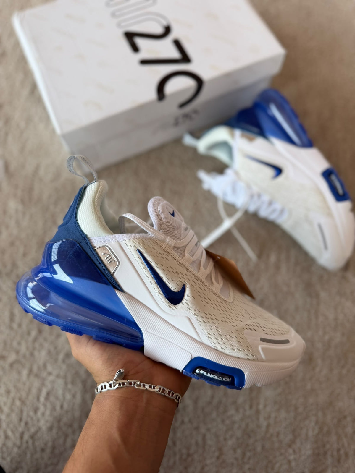 Zapatilla Nike AirMax 270