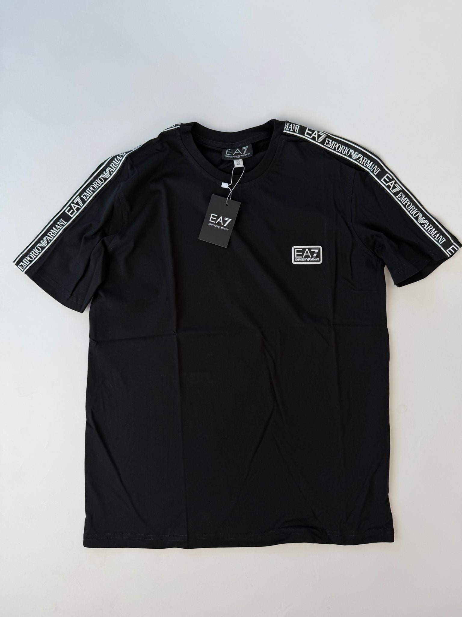 Camiseta Emporio Armani EA7 2026