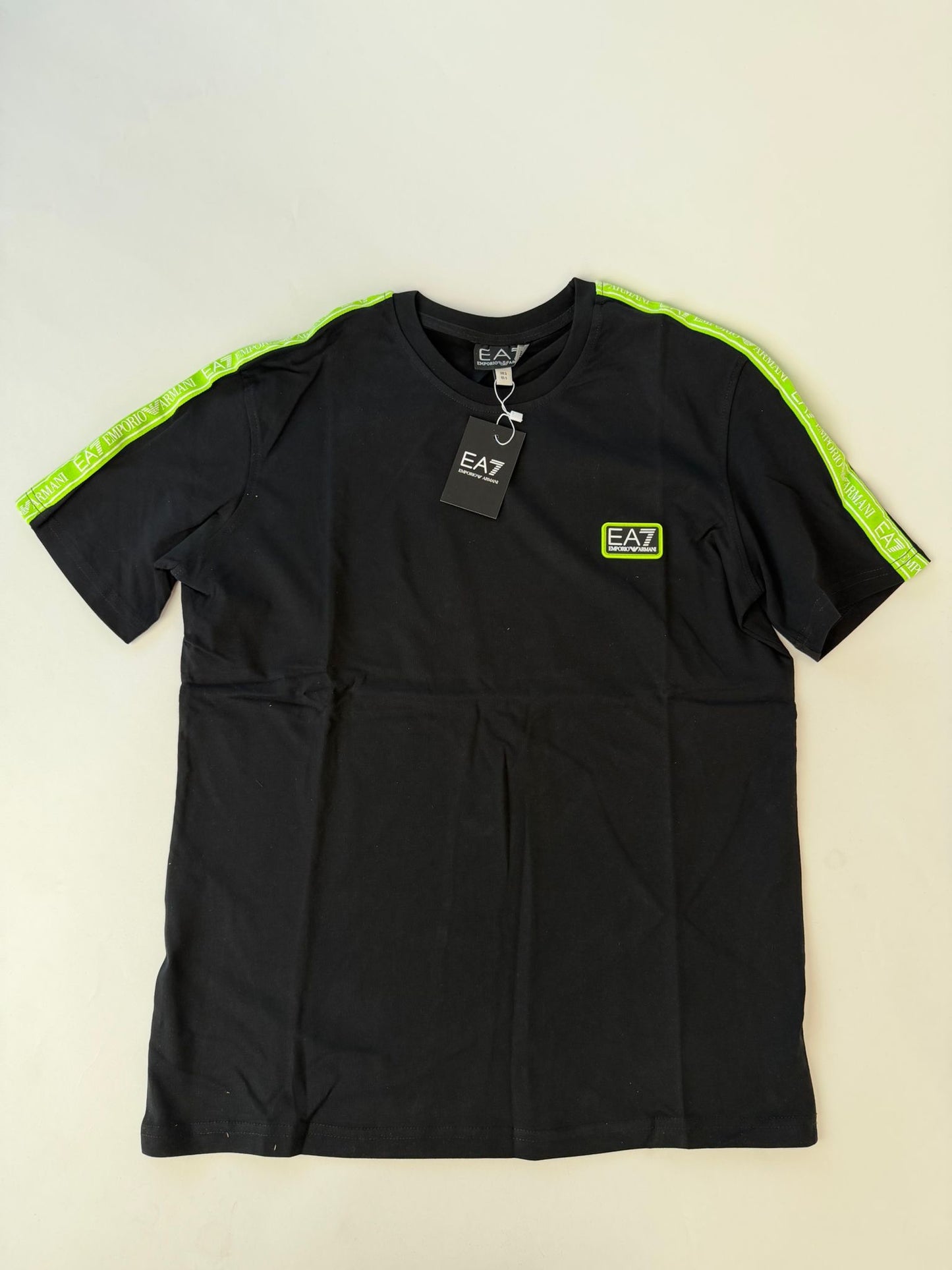Camiseta Emporio Armani EA7 2026
