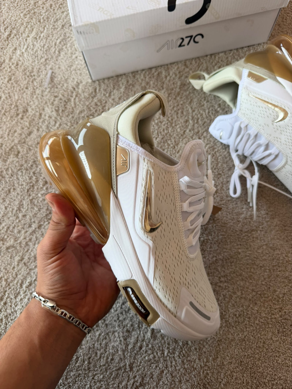 Zapatilla Nike AirMax 270
