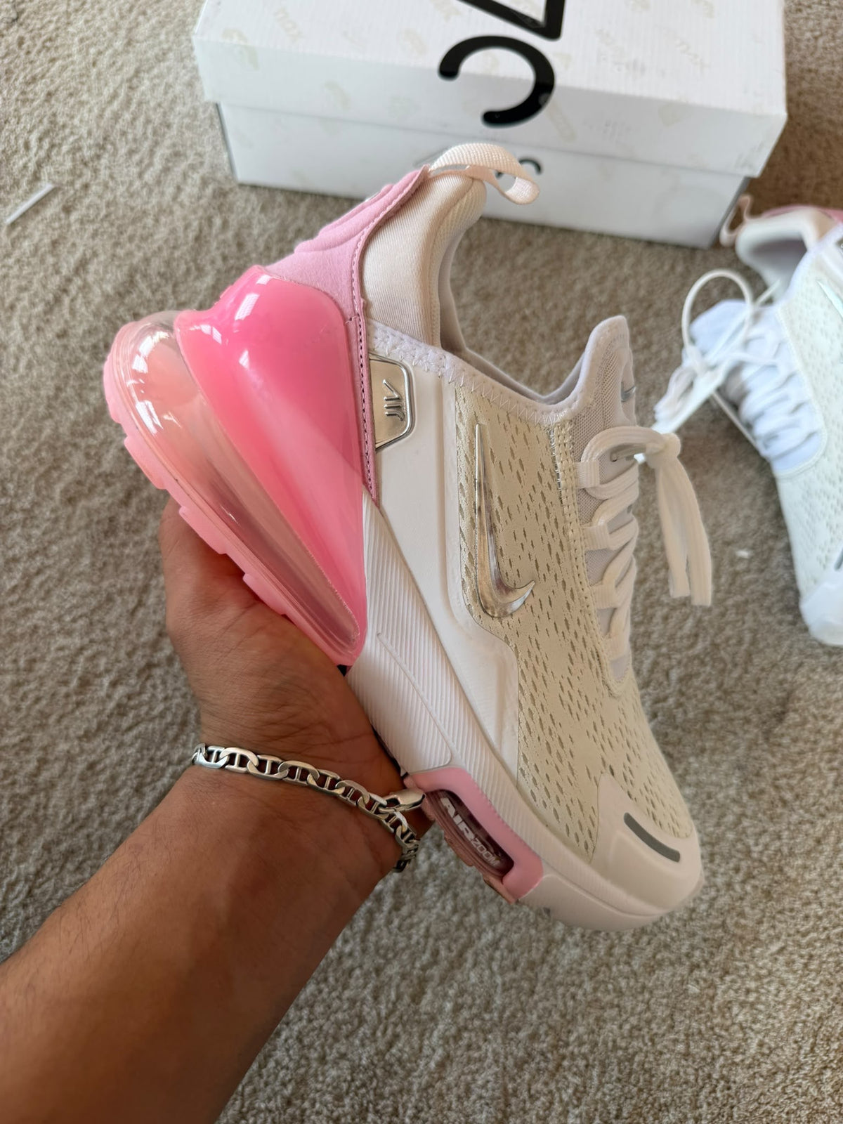 Zapatilla Nike AirMax 270
