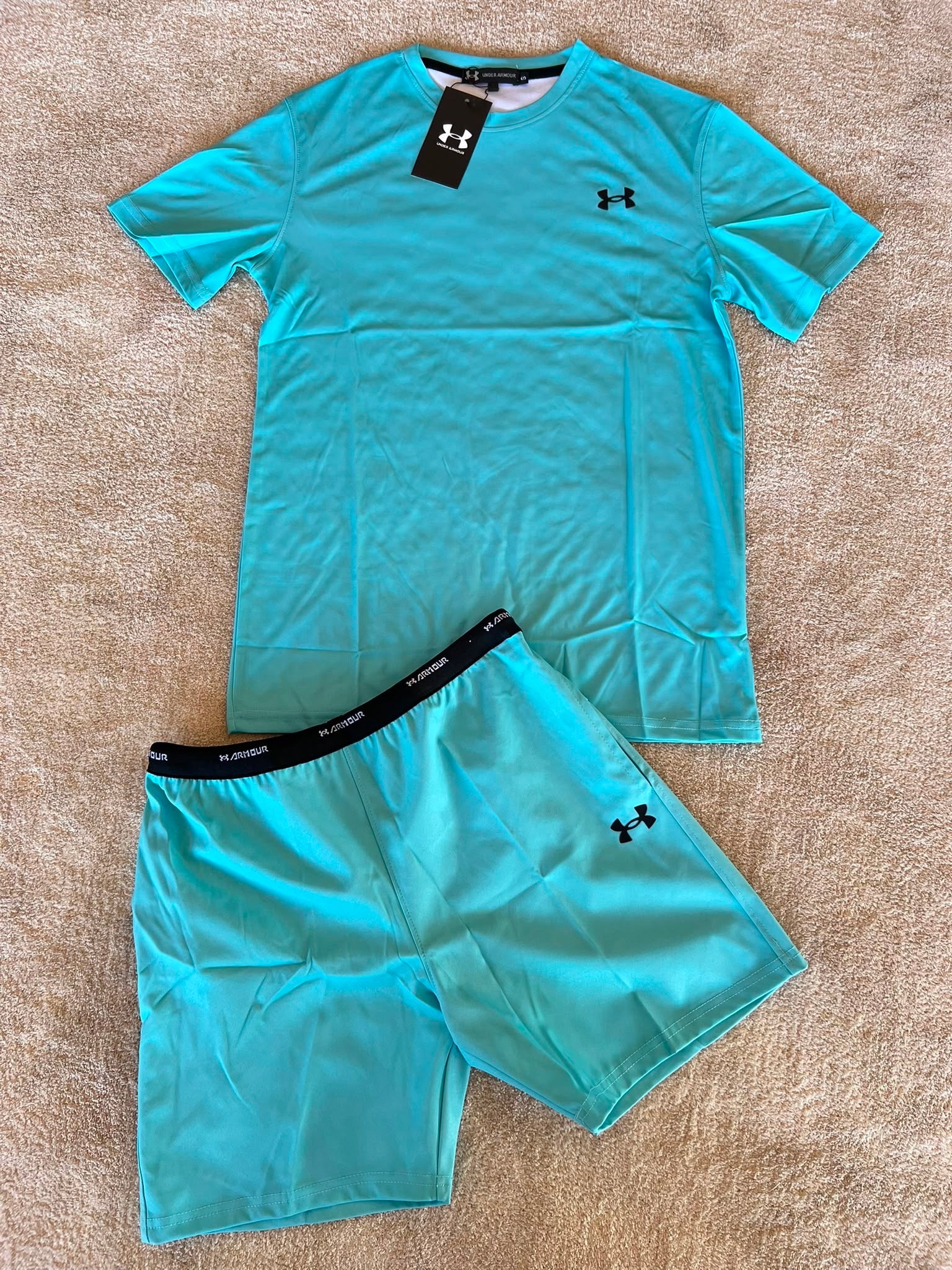 Conjunto Under Armour 2026