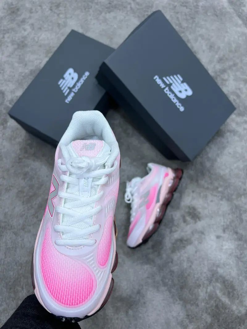 Zapatilla New Balance 2000