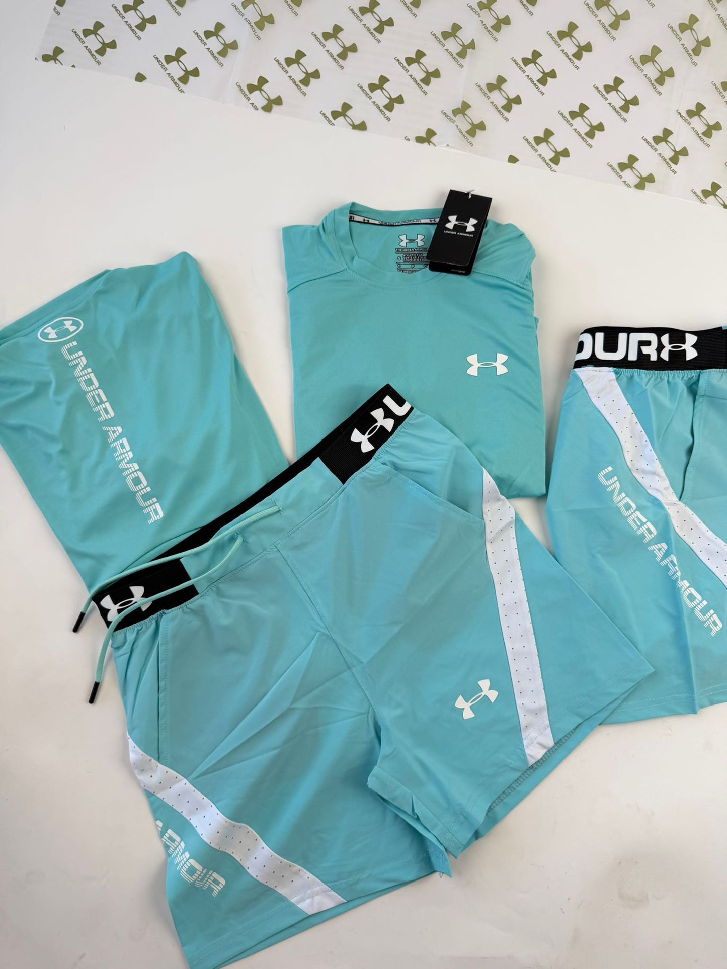 Conjunto Under Armour 2026