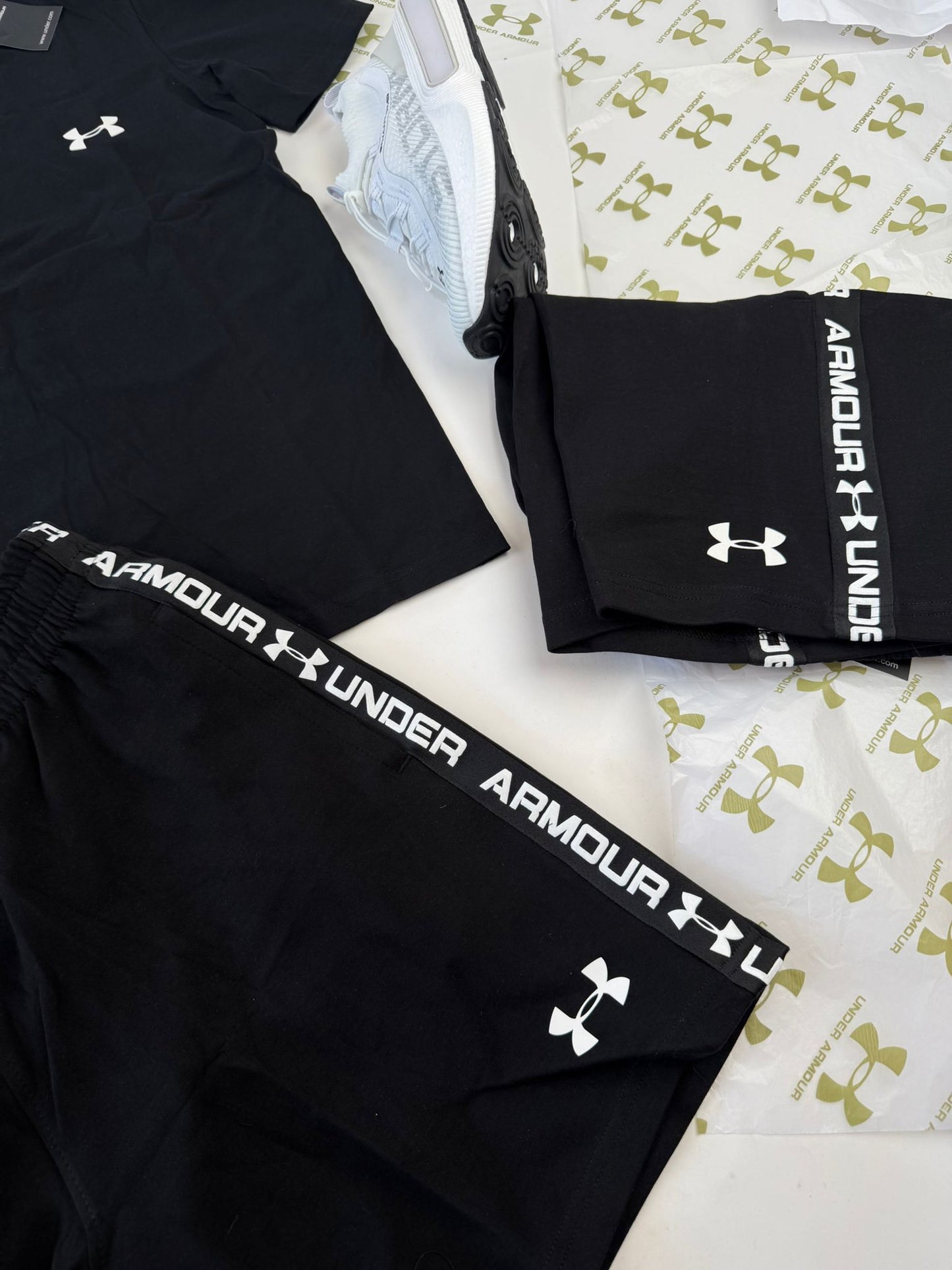 Conjunto Under Armour 2026