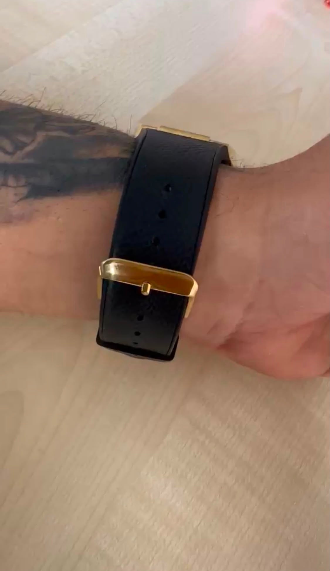 GSS Con Caja Original Y Pulsera De Regalo