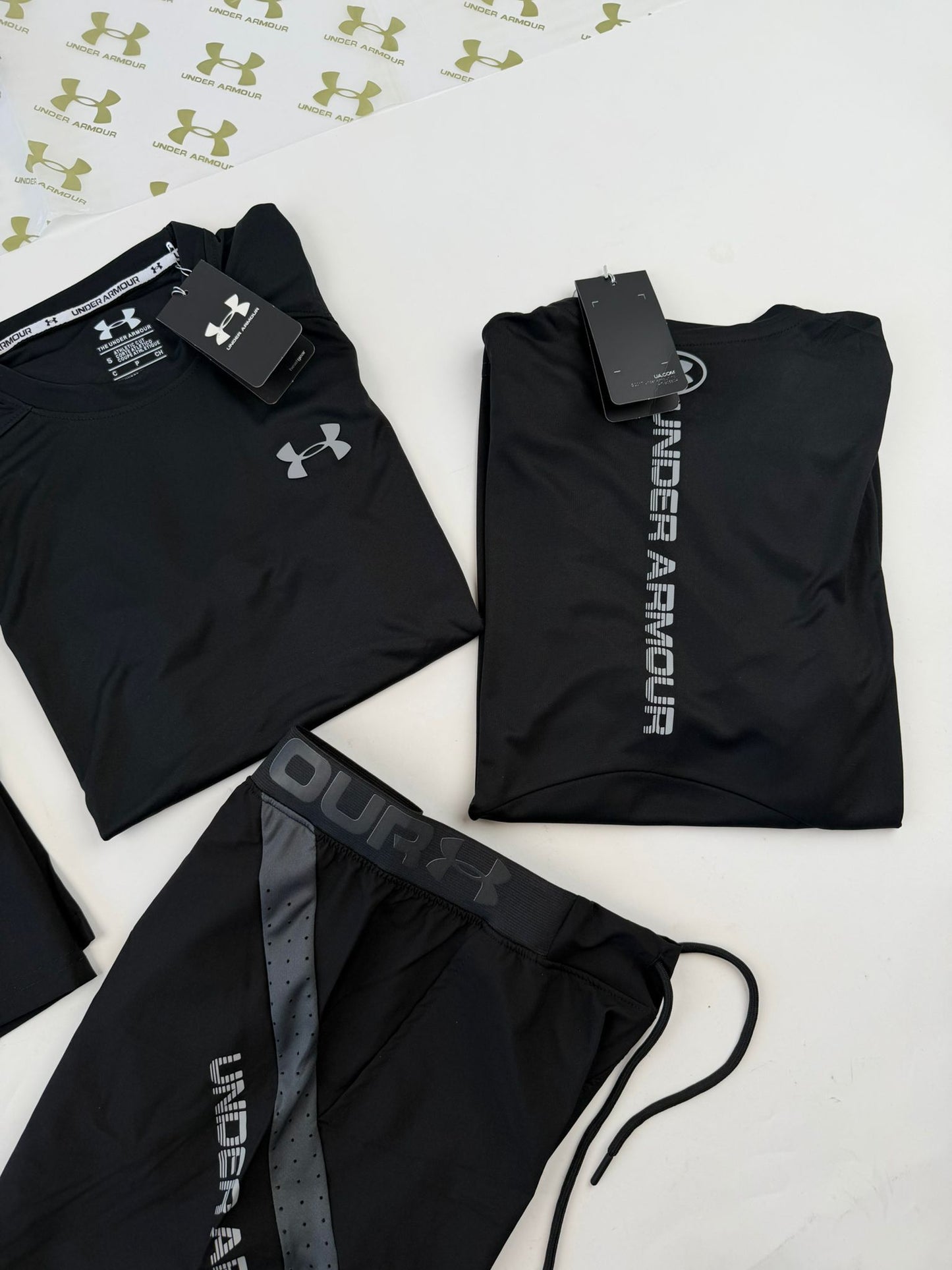 Conjunto Under Armour 2026