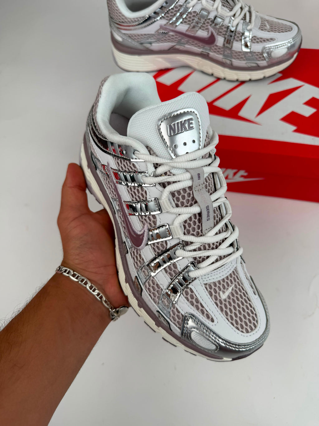 Zapatilla Nike P6000