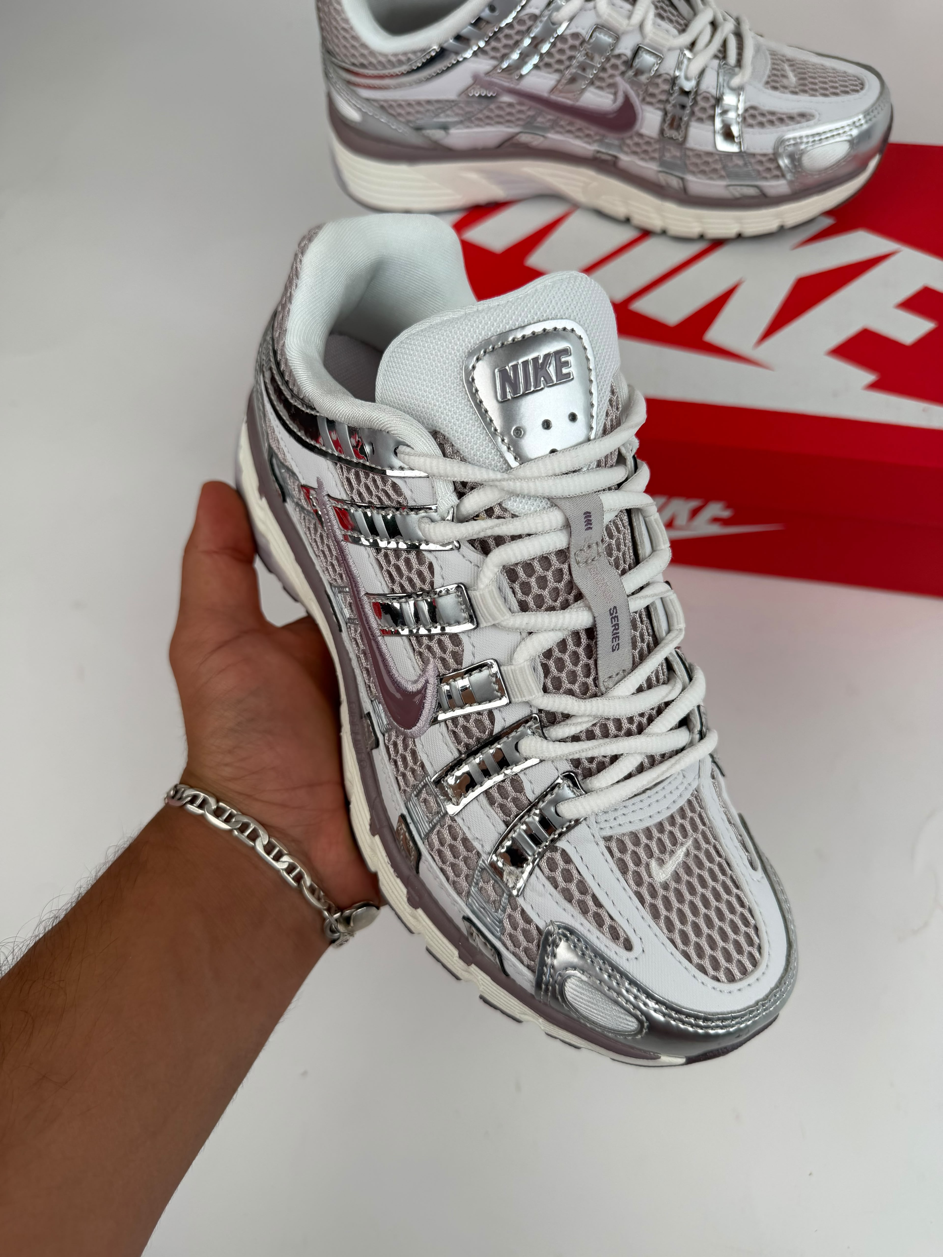 Zapatilla Nike P6000
