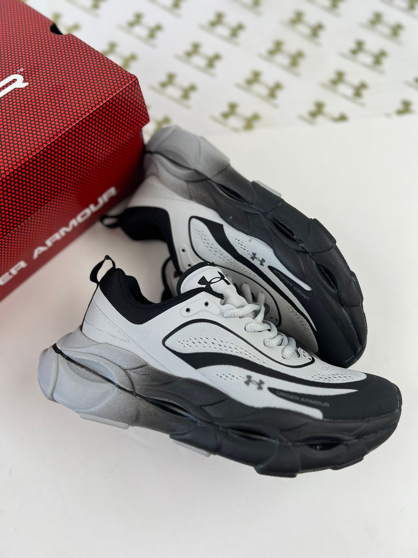 Zapatilla Under Armour UA Hover Reactor 2026