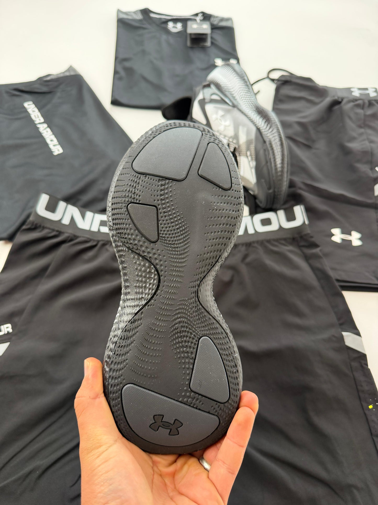 Zapatilla Under Armour 2026