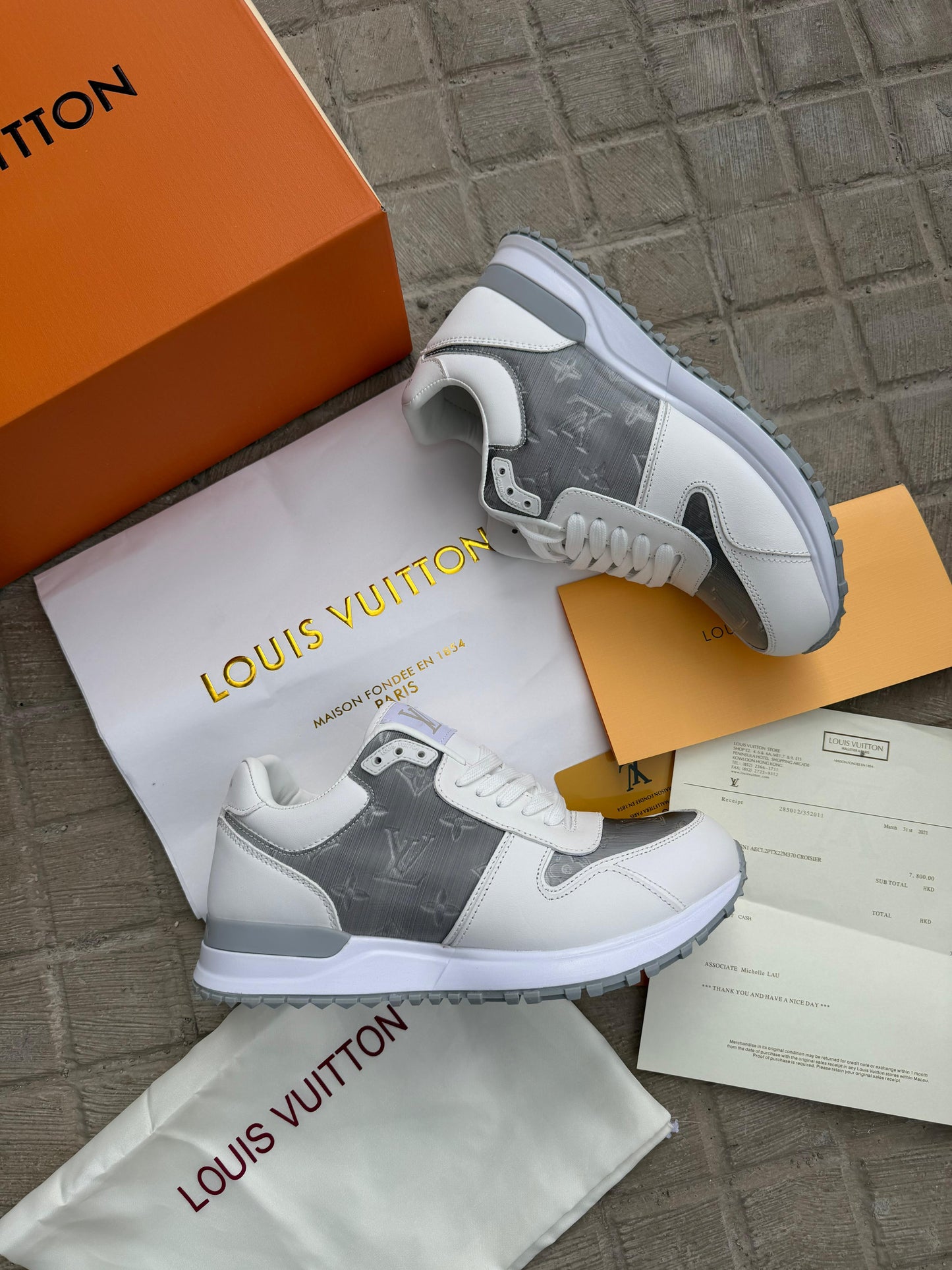 Zapatilla Louis Vuitton Run Away