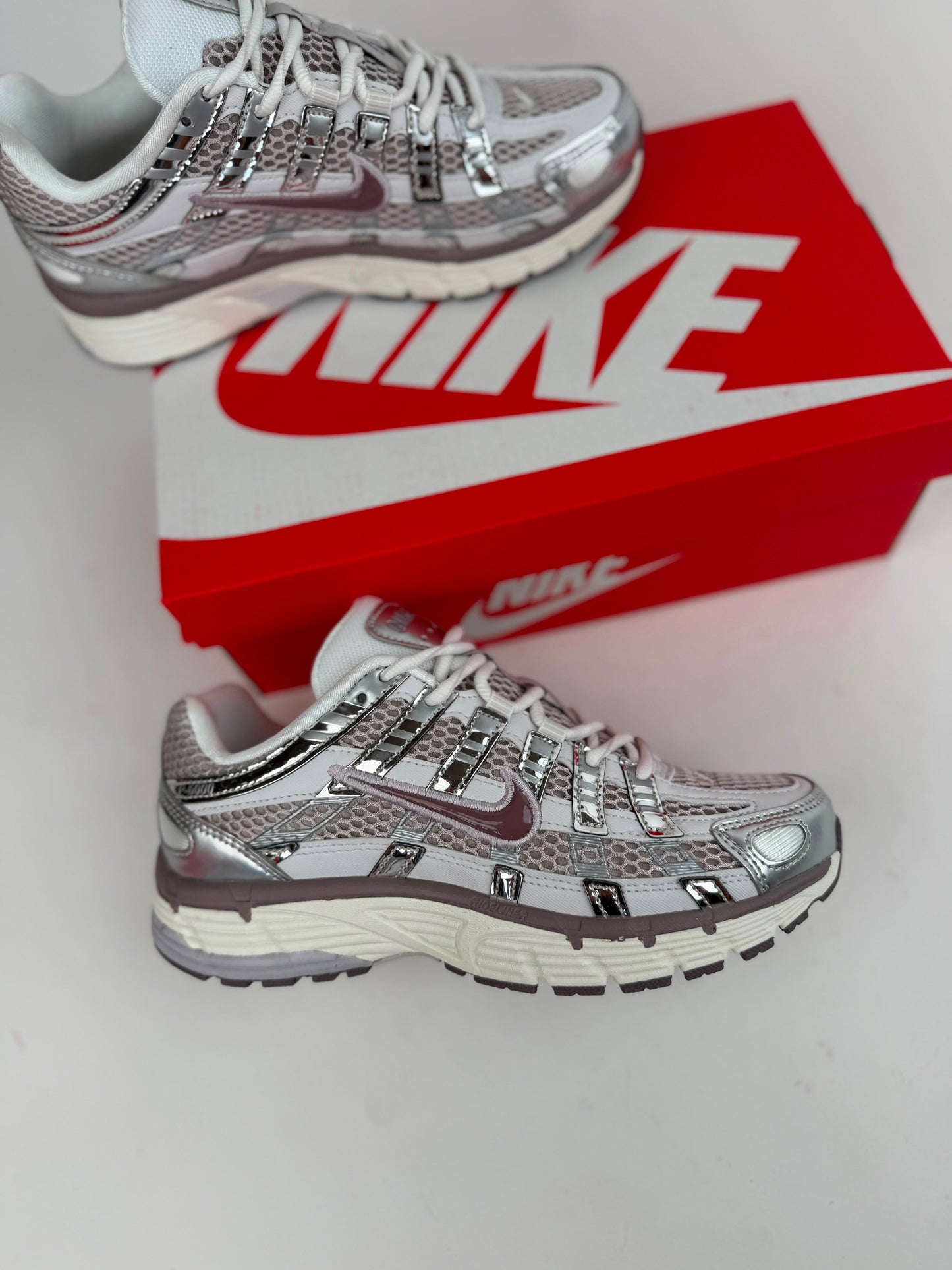 Zapatilla Nike P6000