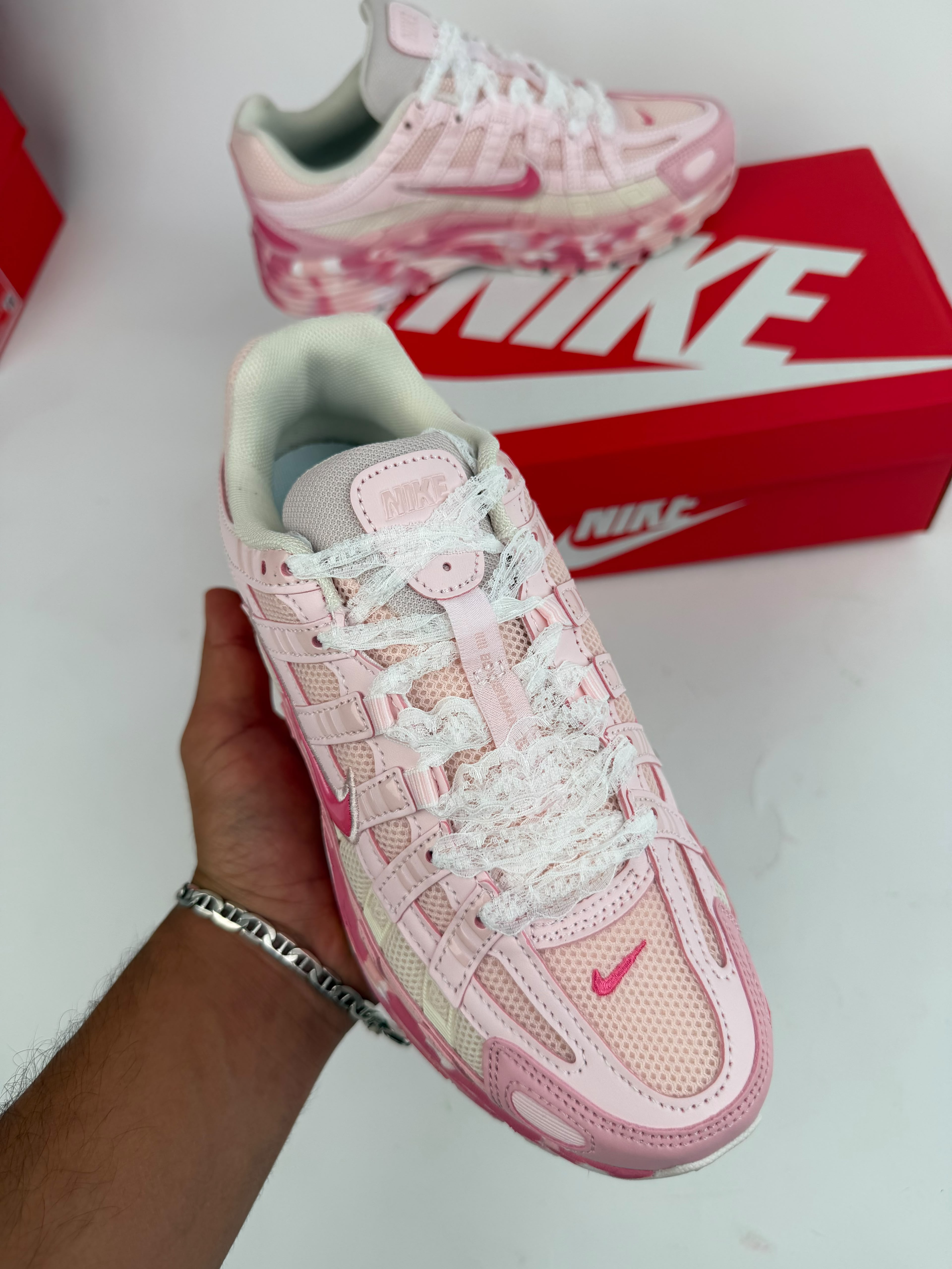 Zapatilla Nike P6000